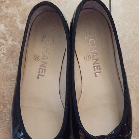 Chanel patent flats size 37 GUC made in Italy - Picture 3 of 6